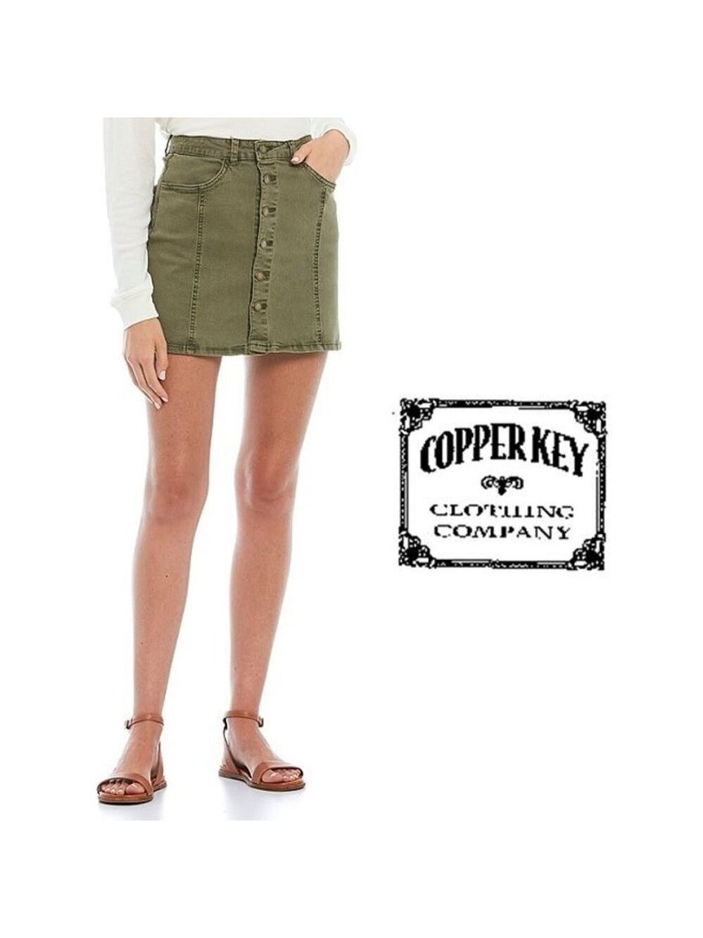 🎩🗝️ NWT $49 Cooper Key Button Front Mini Jean Skirt